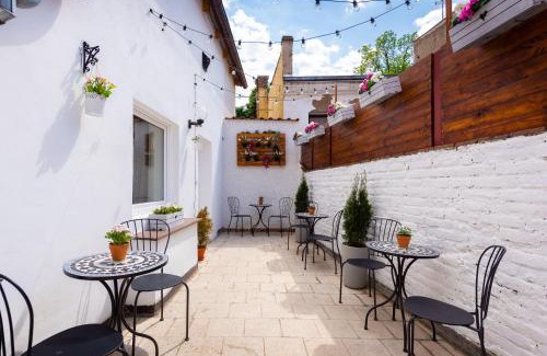 Litomerice Bed & Breakfast | Family-Friendly Stay at Penzion Mácha with Great Amenities
