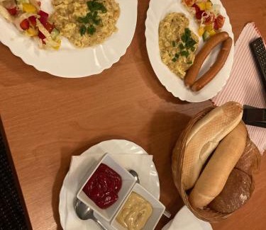 Buchlovice House | Guest Rated: Penzion Maco Buchlovice - Pet Friendly Stay