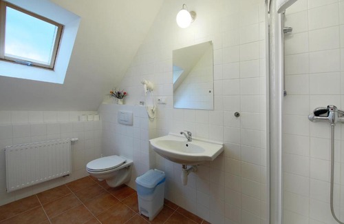 Krizanky House | Comfortable Stay at Penzion na Křižánkách with Pool & Hot Tub