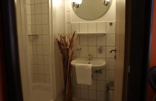 Obora House | Guest Rated Penzion Obora: Pet and Child Friendly Haven