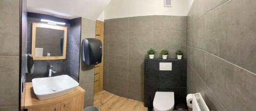 Nedakonice Hotel | Top-Rated Family Retreat: Penzion Pod Kaštanem Awaits