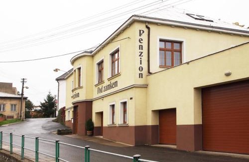 Vizovice House | Pet-Friendly Escape at Penzion Pod Zámkem – Rated 8.4/10