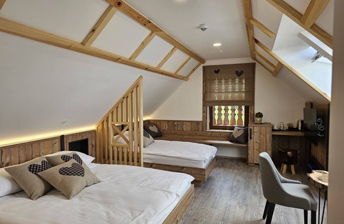Bled House | Eco-Friendly Retreat at Penzion Pr Anzl - Guest Rated 9.8