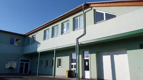 Opatovice nad Labem House | Affordable Family Stay at Penzion První Liga with Kitchen
