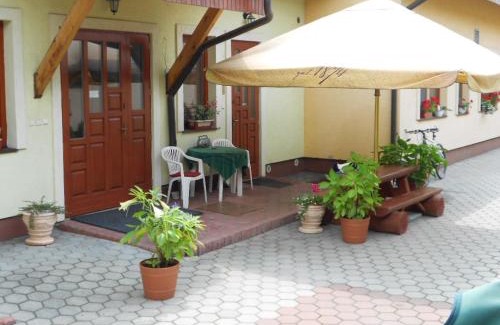 Liesek House | Family-Friendly Retreat at Penzion Rosnicka Liesek