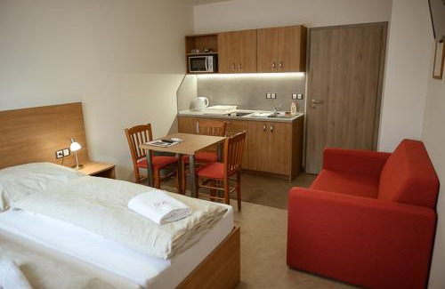 Sudomerice House | Discover Penzion Sudomír: Family-Friendly Retreat with Kitchen