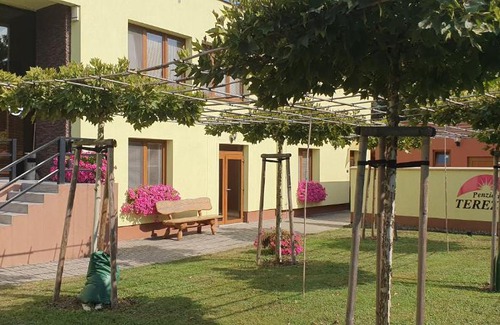 Hlucin House | Penzion Terezka: Guest Rated 9/10, Pet Friendly & Breakfast