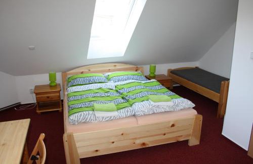 Nova Lhota House | Welcoming Penzion U Černého Potoka: Pet-Friendly Retreat