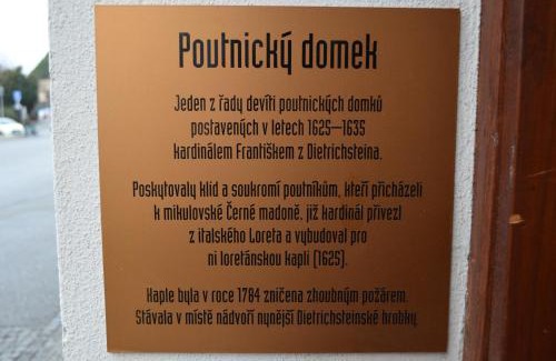 Mikulov House | Discover Penzion U Žabáka: Pet-Friendly & 9/10 Rating