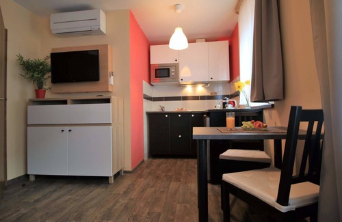 Kladno House | Elegant Penzion U Admirála: Rated 9.6, Family-Friendly Stay