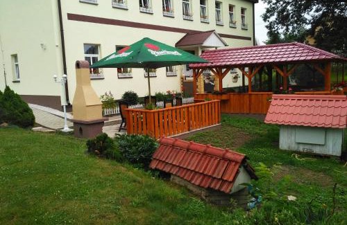 Chodsky Ujezd House | Oceanfront Getaway at Penzion U Bernardýna - Rated 9/10