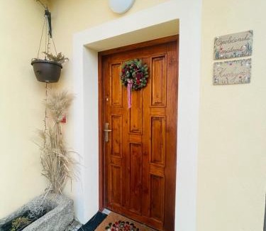 Meclov House | Top-Rated Penzion U Hánů: Family-Friendly with Breakfast