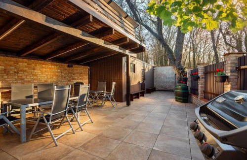 Hustopece House | Guest Rated 9.7: Family-Friendly Penzion U Harmáčků