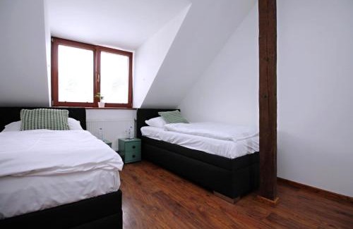 Mokra-Horakov House | Cozy Penzion u Zajíčku: Pet-Friendly Stay with Breakfast