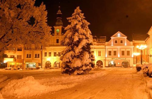 Rychnov nad Kneznou Hotel | Discover Comfort at Penzion U Zvonu - Rated 9/10!
