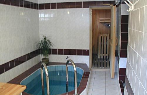 Velke Losiny House | Discover Penzion Vaněk: Family-Friendly Stay with Accessibility