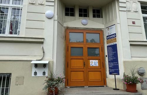 Litomerice House | Pet-Friendly Retreat at Penzion Zahrada Čech