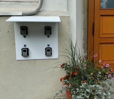Litomerice House | Pet-Friendly Retreat at Penzion Zahrada Čech