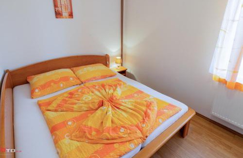 Jetrichovice Apartment | Pet-Friendly Penzion Zvoneček: Guest Rated 10/10 Comfort