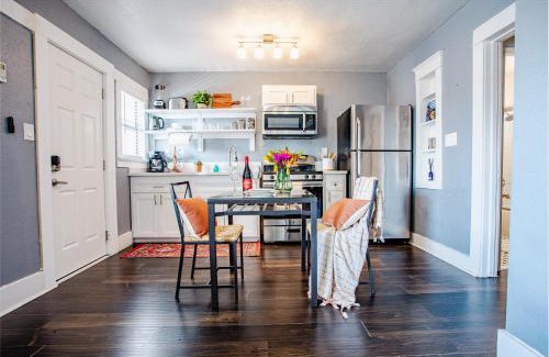 Willmore Apartment | People's Choice Central Location Prkg & Patio LBD
