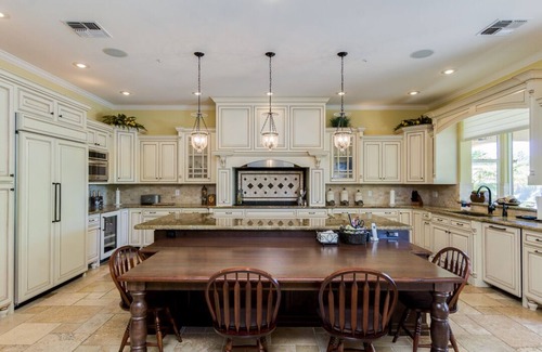 Long Horn Ranch House | Exceptional 5 Bedroom Oasis with Pools Near Peoria Sports