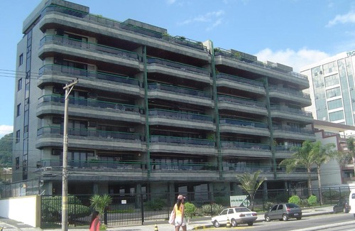 Barra da Tijuca Apartment | Discover Bondai: Oceanfront Retreat at Praia do Pepe