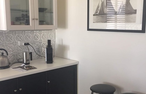Wongarbon Cottage | Discover Peppercorn Cottage: Heritage Stay in Dubbo Village