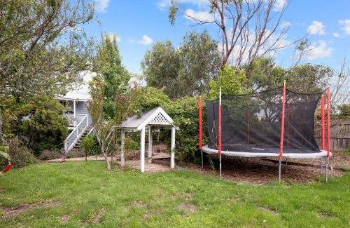 Kilcunda House | Charming Peppermint Lookout: Family-Friendly Retreat