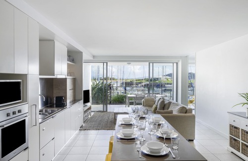 Nelly Bay Hotel | Getaway at Peppers Blue on Blue: Pool, Spa & Family Friendly