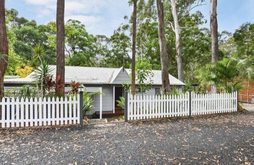 Smiths Lake House | Peaceful Retreat at Peppertree with Ocean Views & More