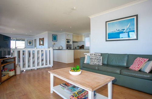 Peppermint Grove Beach House | Experience Peppy By The Sea with Oceanfront Views
