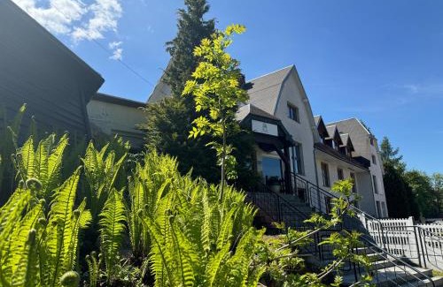 Swieradow-Zdroj Bed & Breakfast | Discover Perła Świeradowa: Oceanfront Getaway for Families