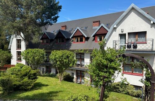 Swieradow-Zdroj Bed & Breakfast | Discover Perła Świeradowa: Oceanfront Getaway for Families