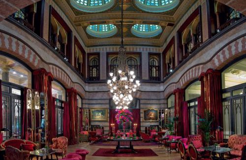 Pera Hotel | Elegant Pera Palace Hotel: 5-Star Retreat with Spa & Pool