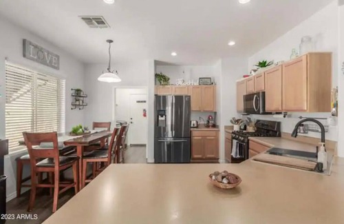 Gold Canyon House | Explore Peralta Trails Home: Gated, Family & Pet Friendly