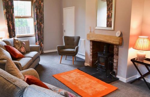 Lockerbie House | Pet-Friendly Perch Hall Cottage: A Family Retreat Awaits