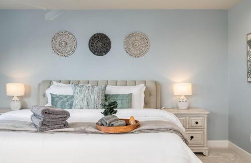 Fremont House | Family-Friendly Stay at Phinney Guest House by Betterstay