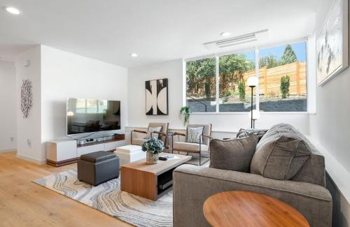 View Ridge Apartment | Child-Friendly View Ridge Guest Suite for Your Perfect Stay