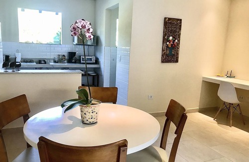 Paraty Apartment | Discover Perequê-Açu Aparts: Family-Friendly Retreat
