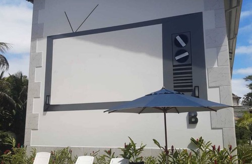 Paraty Apartment | Discover Perequê-Açu Aparts: Family-Friendly Retreat