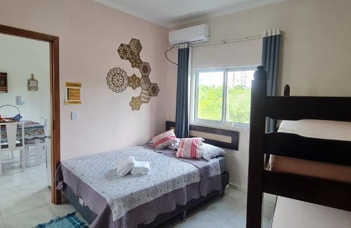 Castelo Branco House | Perequê Paradise: Ocean View Hotel Near Meia Praia