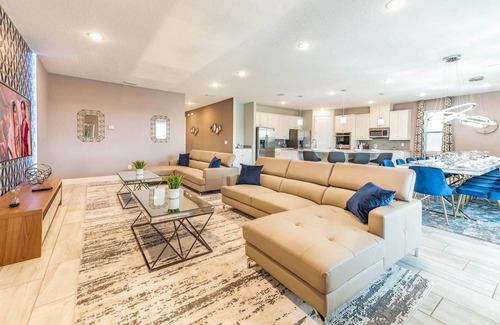 Bay Lake Villa | Perfect 12 Bedroom Villa on Encore Resort at Reunion, Orlando Villa 4509