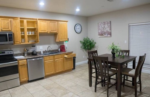 Kreole Apartment | Serene 3BR Retreat with Balcony and Strong Wi-Fi