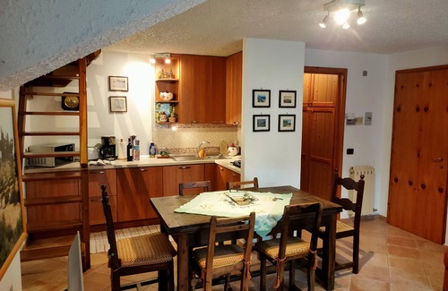 Sauze d'Oulx Apartment | Ideal Apartment for Families, Featuring Breakfast & Kitchen