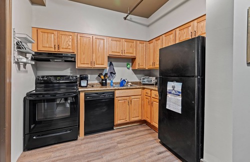 Downtown Syracuse Apartment | Inviting Comfort & Convenience in Syracuse, NY