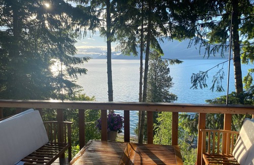 Sagle House | Ideal Ski, Lake & Mountain Cabin Retreat at Lake Pend Oreille