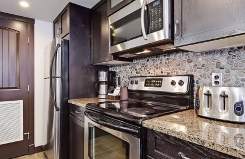 Dead Man's Flats Condo | Escape to a Cozy Condo Getaway in the Rockies