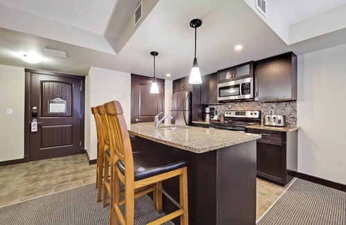 Dead Man's Flats Condo | Escape to a Cozy Condo Getaway in the Rockies