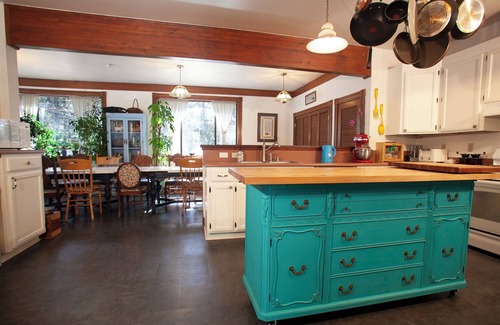 Baxter House | Unforgettable Family Retreat at Historic Crystal Springs Inn
