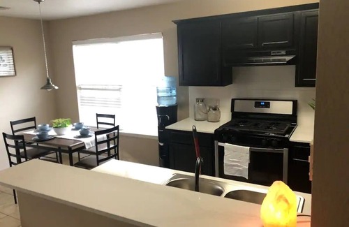 Franklin Park House | Ideal Family Retreat in Downtown, UT with Great Amenities